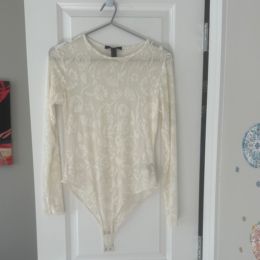 Forever 21 Cream Floral lace Bodysuit